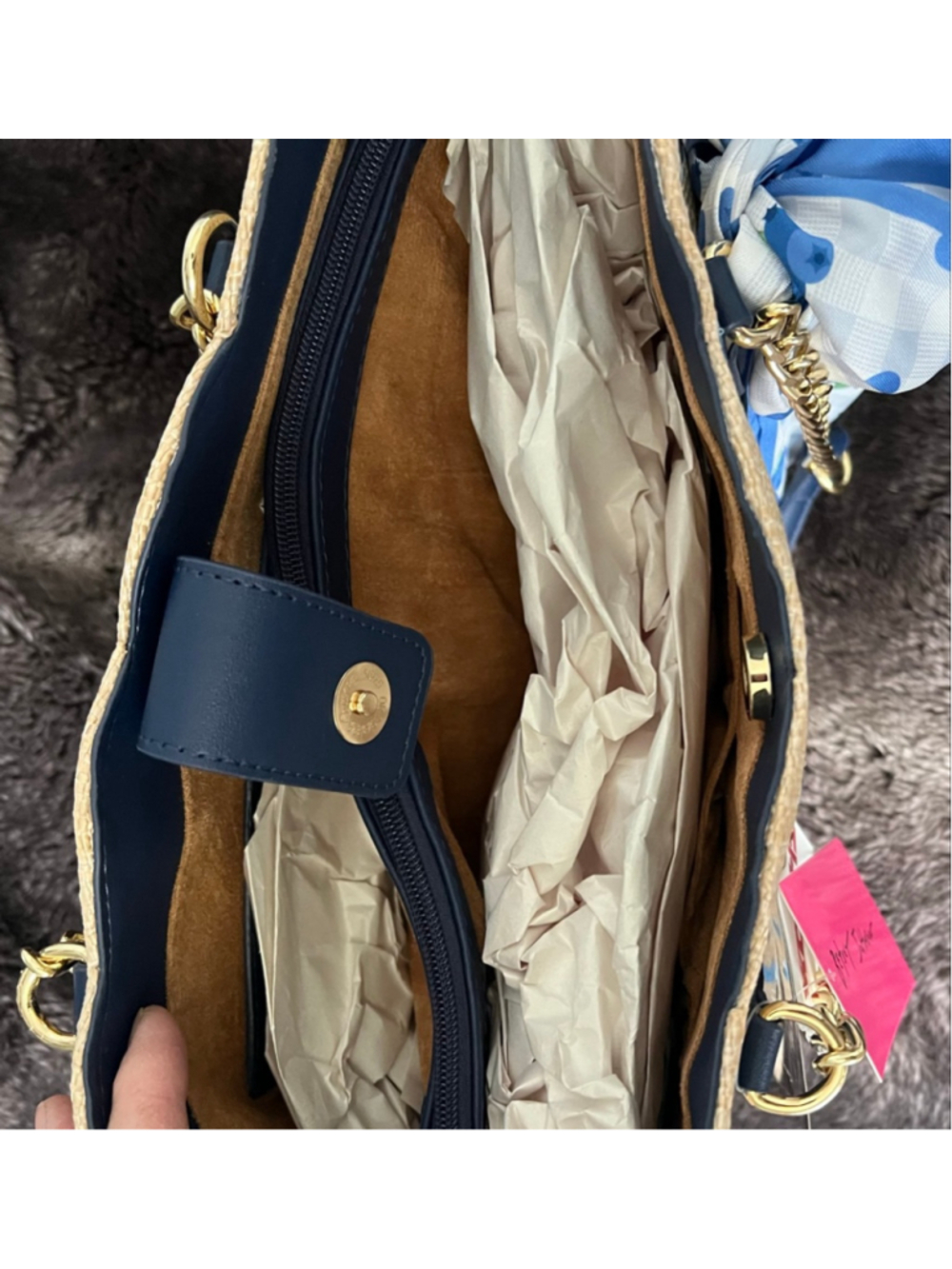 Women's Betsey Johnson Tote Bag One Size Beige Blue Blueberry Print - Picture 4 of 11